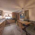 Wildbach Stubai - New * نيوستيف ام ستوبيتا