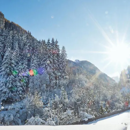 Wildbach Stubai - New Lägenhet *