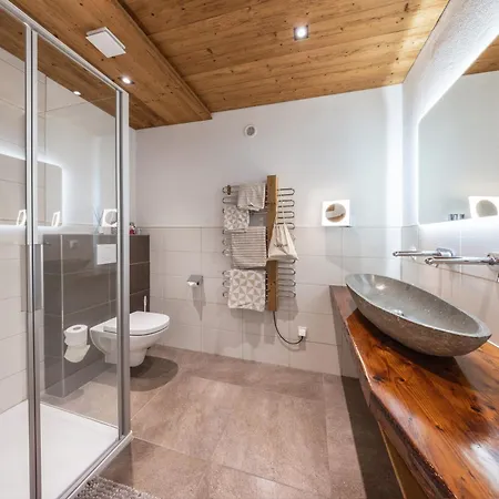 Wildbach Stubai - New Neustift im Stubaital